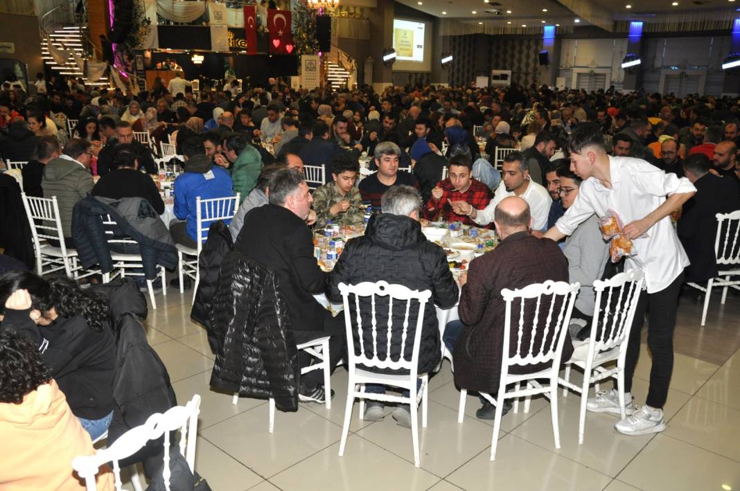 MMO, iftarda buluştu 2